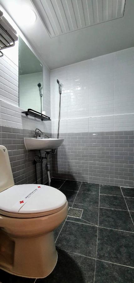 New Sun Guesthouse Myeongdong Seul Exterior foto